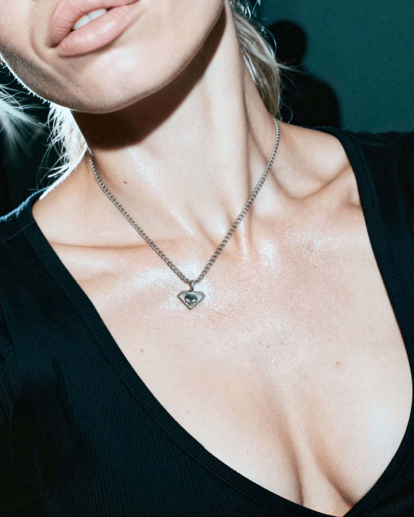 Long-Nights Rave Chain